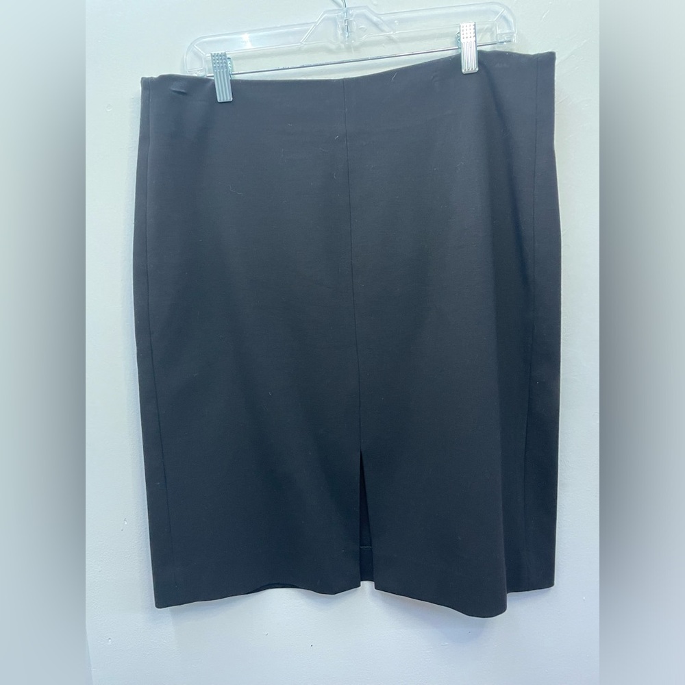 MM. Lafleur Pencil Black Skirt with Front Slit- Size 16